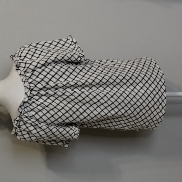 Max Studio Nordstrom blouse top black white check ruffle sleeve size medium - Picture 6 of 10